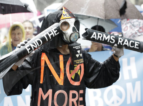 Informe 'Armas Nucleares. Avances y retos hacia una paz feminista y medioambiental'.